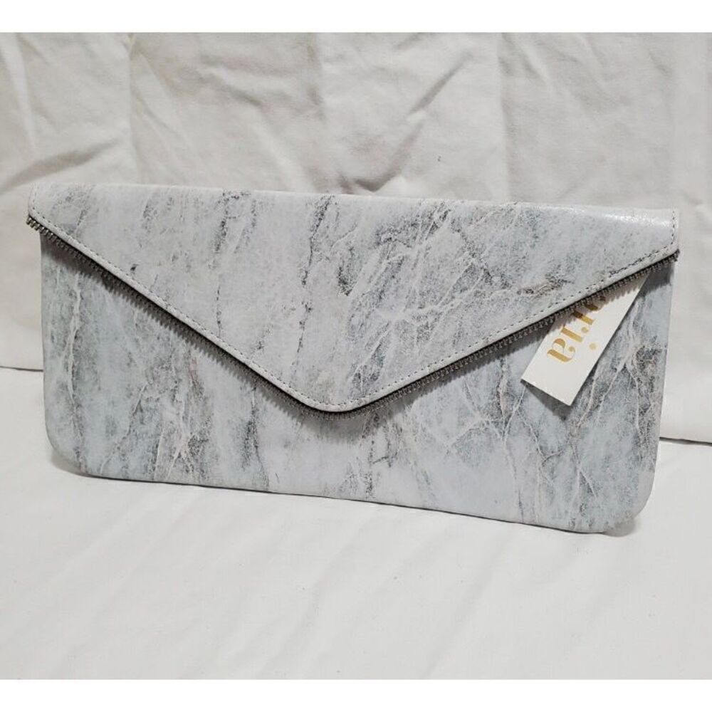 COASTAL ROAD -🎉HP🎉 Gray Marble Custom-Made Leather Zipper-Accent Envelope Clutch